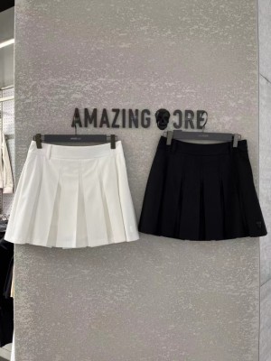 어메이징크리 스커트 1746946968