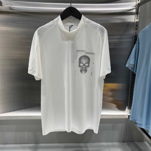 어메이징크리 남성 반팔티 1749196570